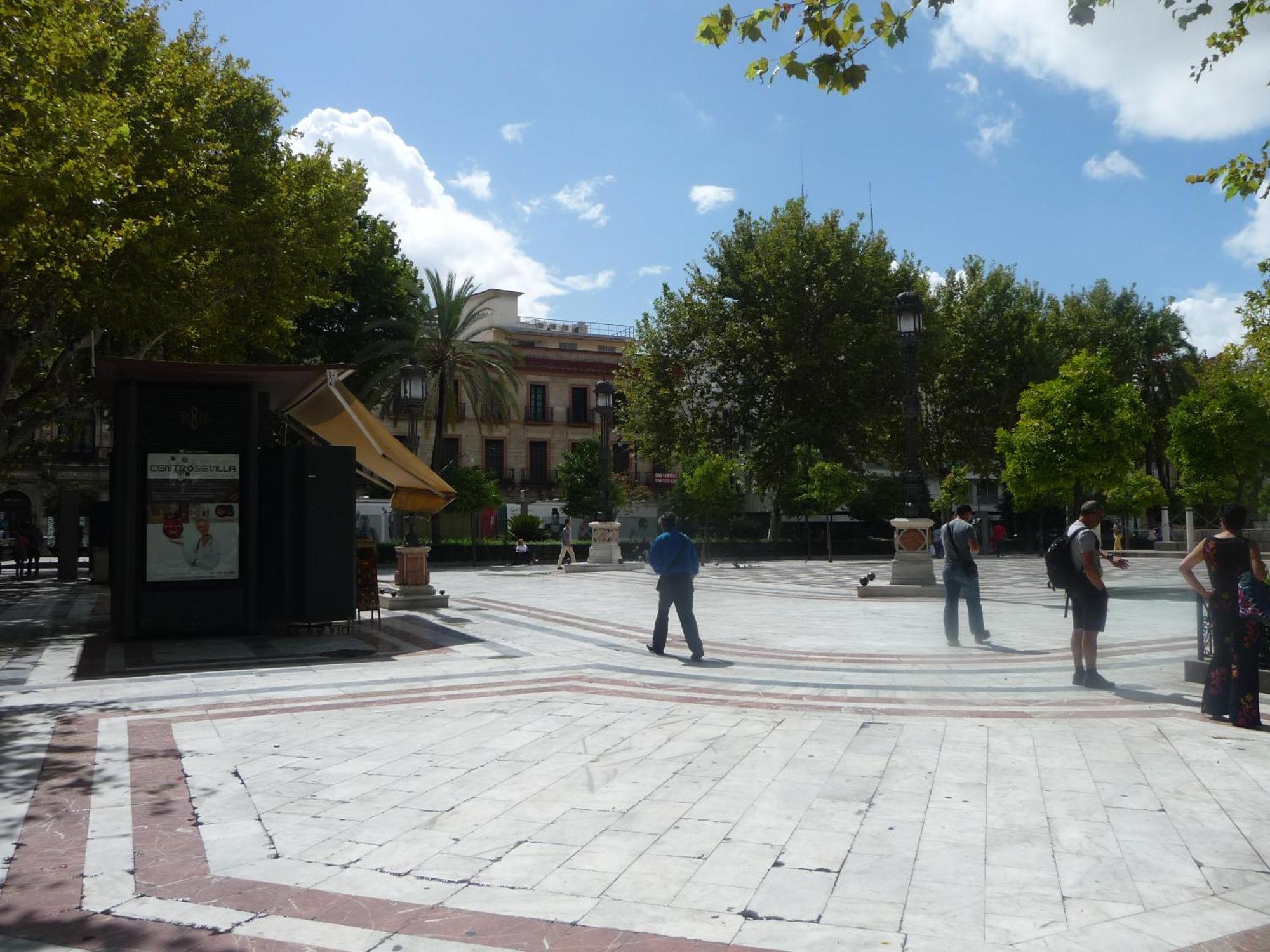 Amplio Apartamento Plaza Nueva Sevilla Eksteriør bilde