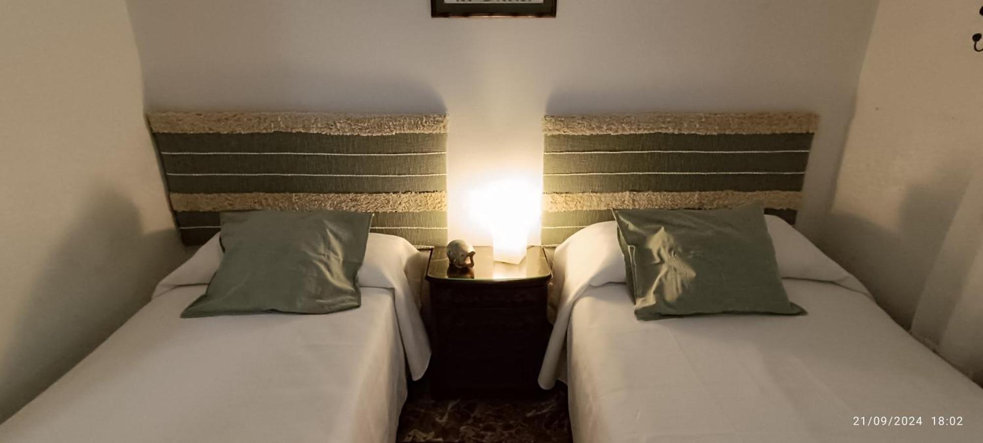 Amplio Apartamento Plaza Nueva Sevilla Eksteriør bilde
