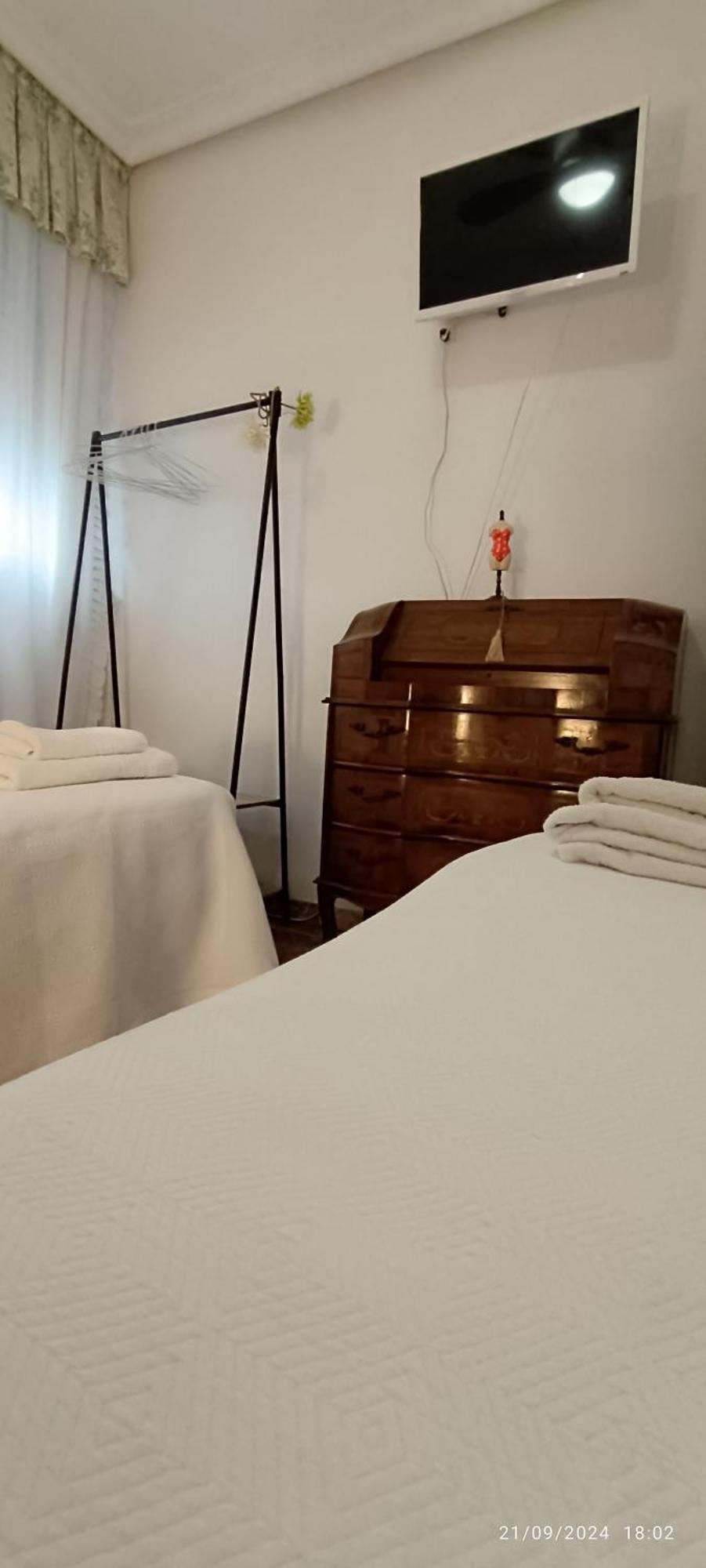 Amplio Apartamento Plaza Nueva Sevilla Eksteriør bilde